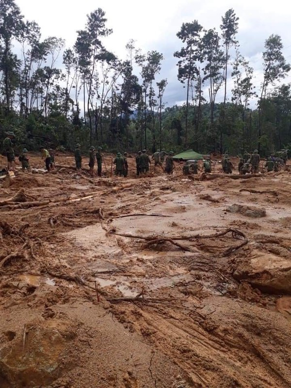 Sat lo thuy dien Rao Trang 3: Boc tung vien da, mieng dat de tim dong doi-Hinh-8