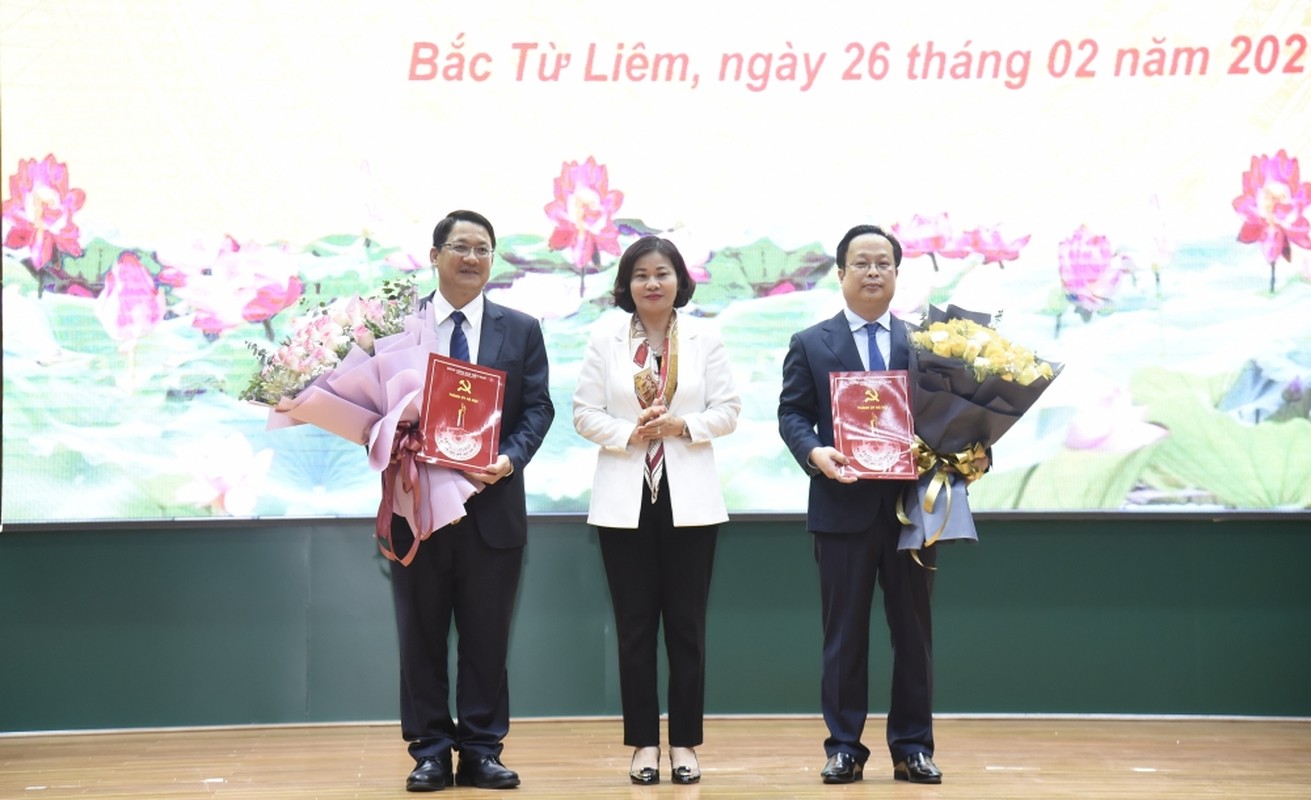 Chan dung cac tan Bi thu quan, huyen, Dang uy Khoi co quan TP Ha Noi-Hinh-9