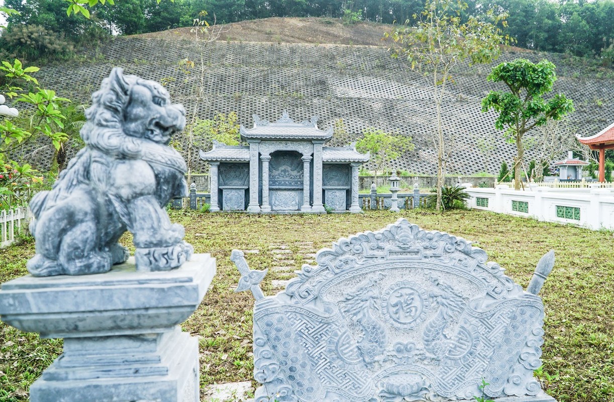 Tet Thanh minh, ghe tham khu nghia trang tien ty cua nha giau-Hinh-8