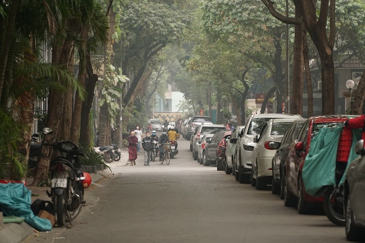 Ngam tuyen pho mang ten 2 nghe si tai hoa Xuan Quynh, Luu Quang Vu-Hinh-10