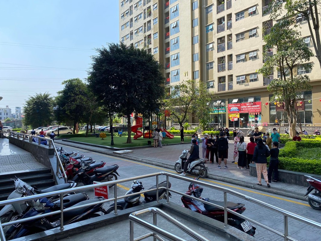 Ha Noi: Nam sinh roi tu tang cao chung cu The Vesta tu vong-Hinh-5