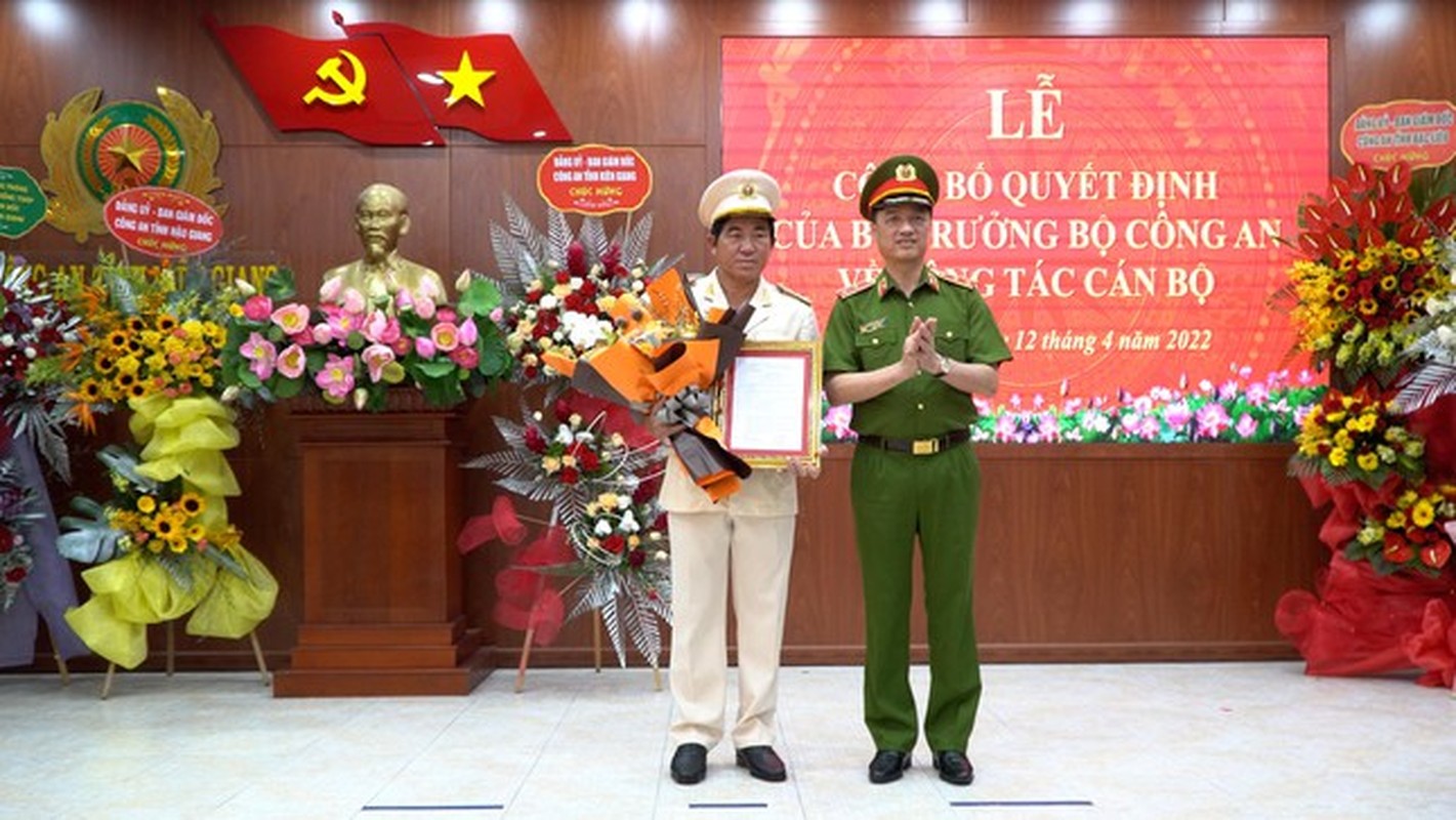 Chan dung tan Giam doc Cong an tinh Kien Giang Nguyen Van Han-Hinh-2