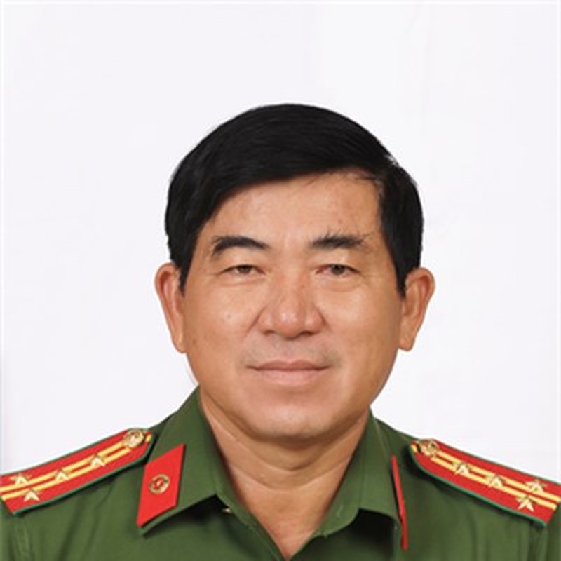Chan dung tan Giam doc Cong an tinh Kien Giang Nguyen Van Han-Hinh-5