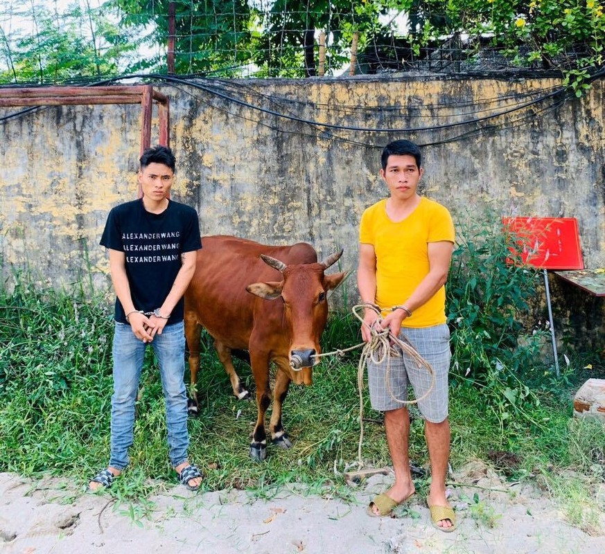 Tin nong 18/6: Mau thuan voi nu tiep vien, khach bi danh nhap vien-Hinh-3