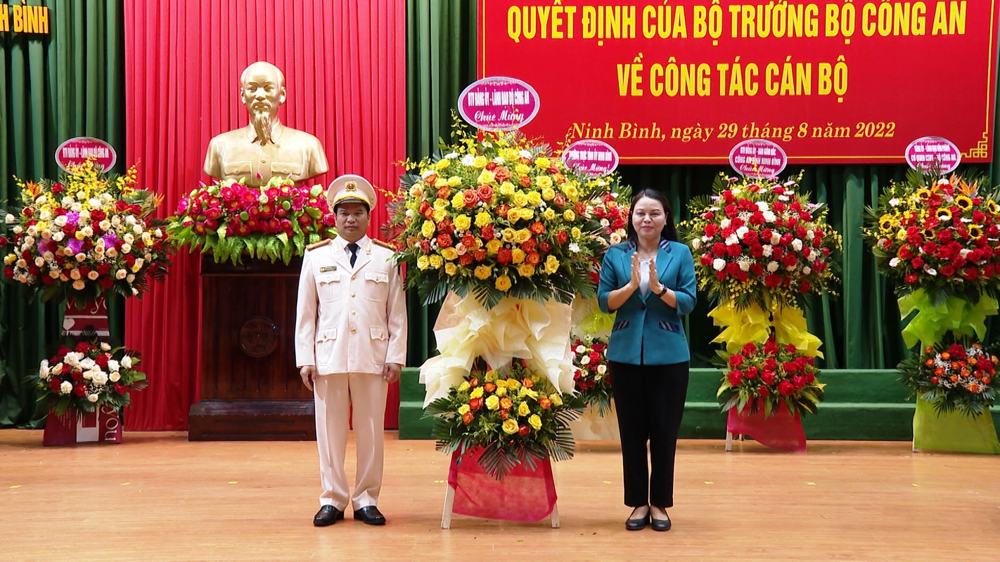 Dai ta Dang Trong Cuong, tan Giam doc Cong an Ninh Binh la ai?-Hinh-5