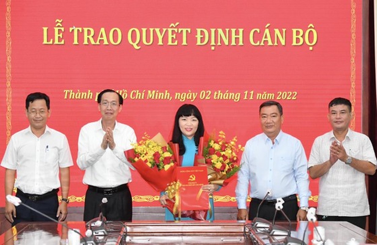 Chan dung tan nu Pho Truong Ban Noi chinh Thanh uy TP HCM