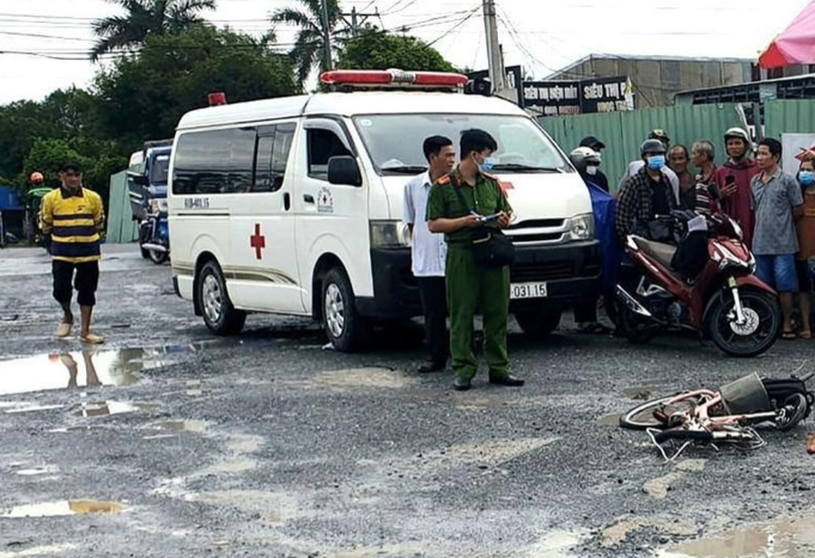 Tin nong 24/11: Thieu ta cong an quan he bat chinh voi phu nu co chong-Hinh-8