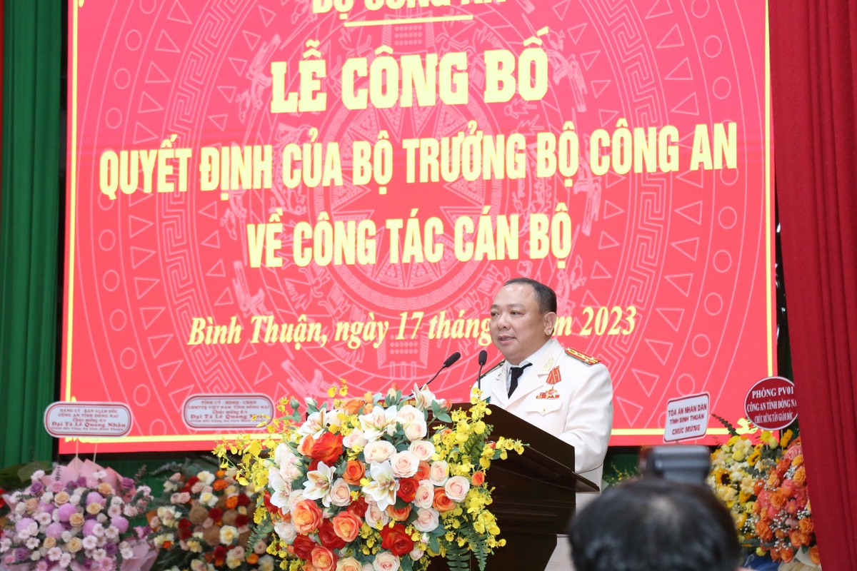 Chan dung tan Giam doc Cong an tinh Binh Thuan Le Quang Nhan-Hinh-3