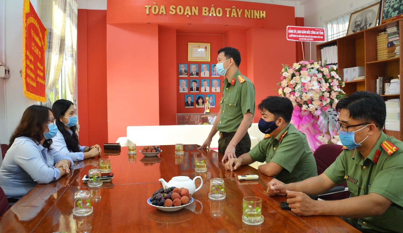 Chan dung tan Giam doc Cong an tinh Binh Duong Ta Van Dep-Hinh-7