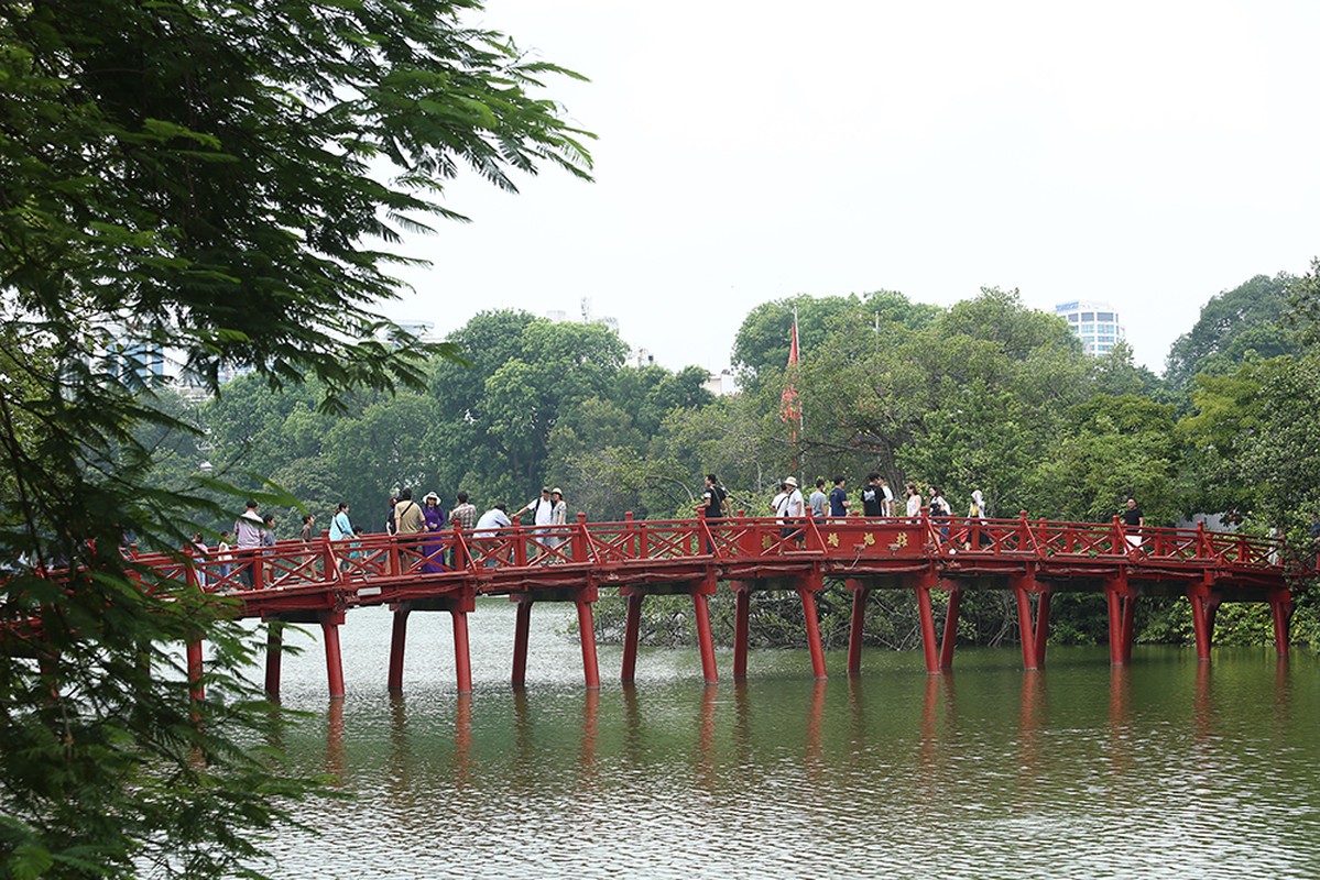 Quan Hoan Kiem thuoc dien sap nhap: Diem loat di tich van hoa lich su-Hinh-4