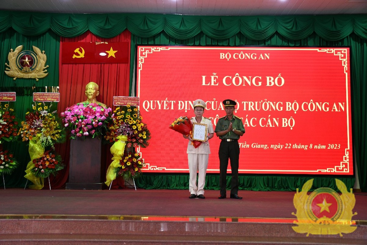 Chan dung tan Pho Giam doc Cong an tinh Tien Giang Nguyen Minh Tan-Hinh-3