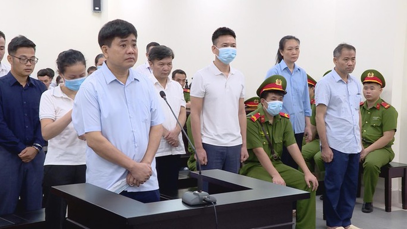 Toan canh 4 vu an khien Nguyen Duc Chung linh hon 13 nam tu