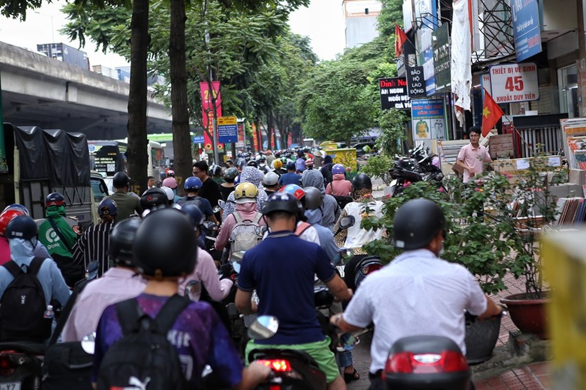 Ha Noi: Nguoi dan un un ve que nghi le 2/9, nhieu noi duong tac-Hinh-2