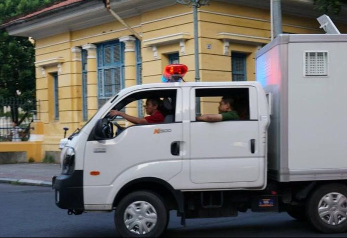 Hang tram nguoi tap trung tai toa xet xu ba Nguyen Phuong Hang-Hinh-4