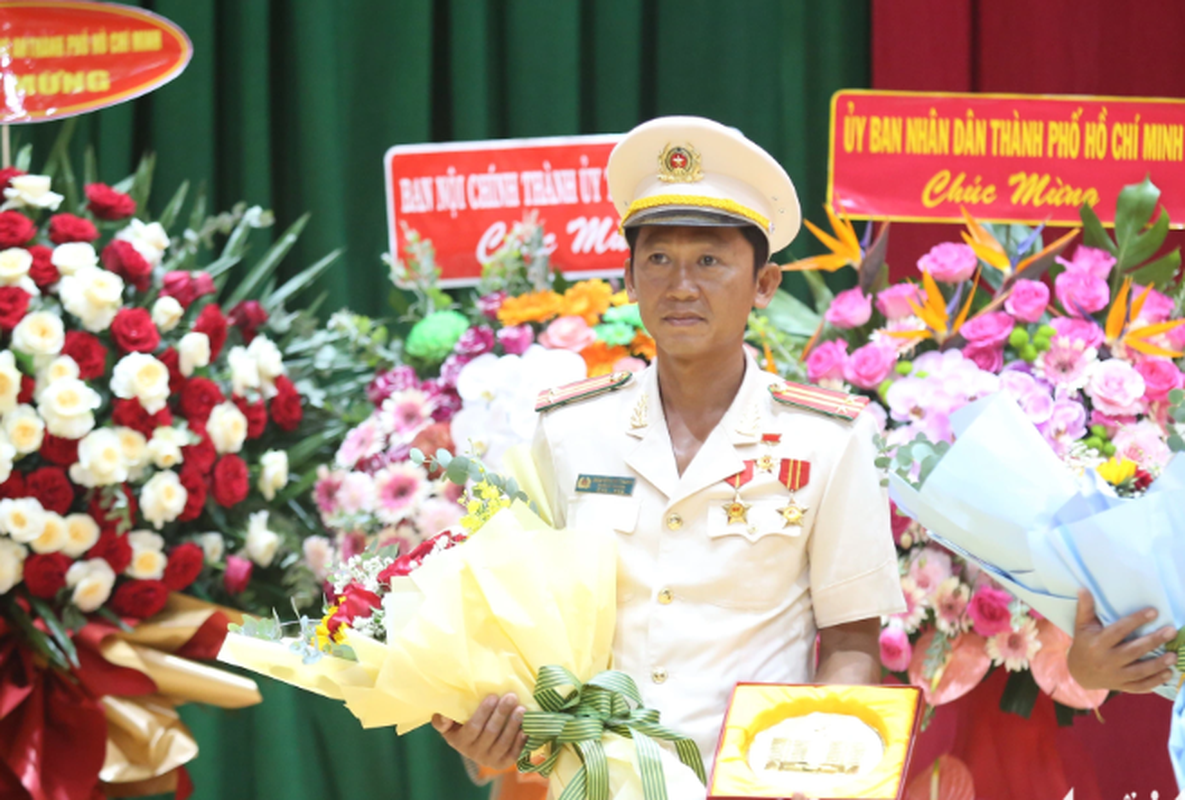 Dau an Trung ta Nguyen Chi Thanh vua duoc Cong an TP HCM vinh danh-Hinh-2