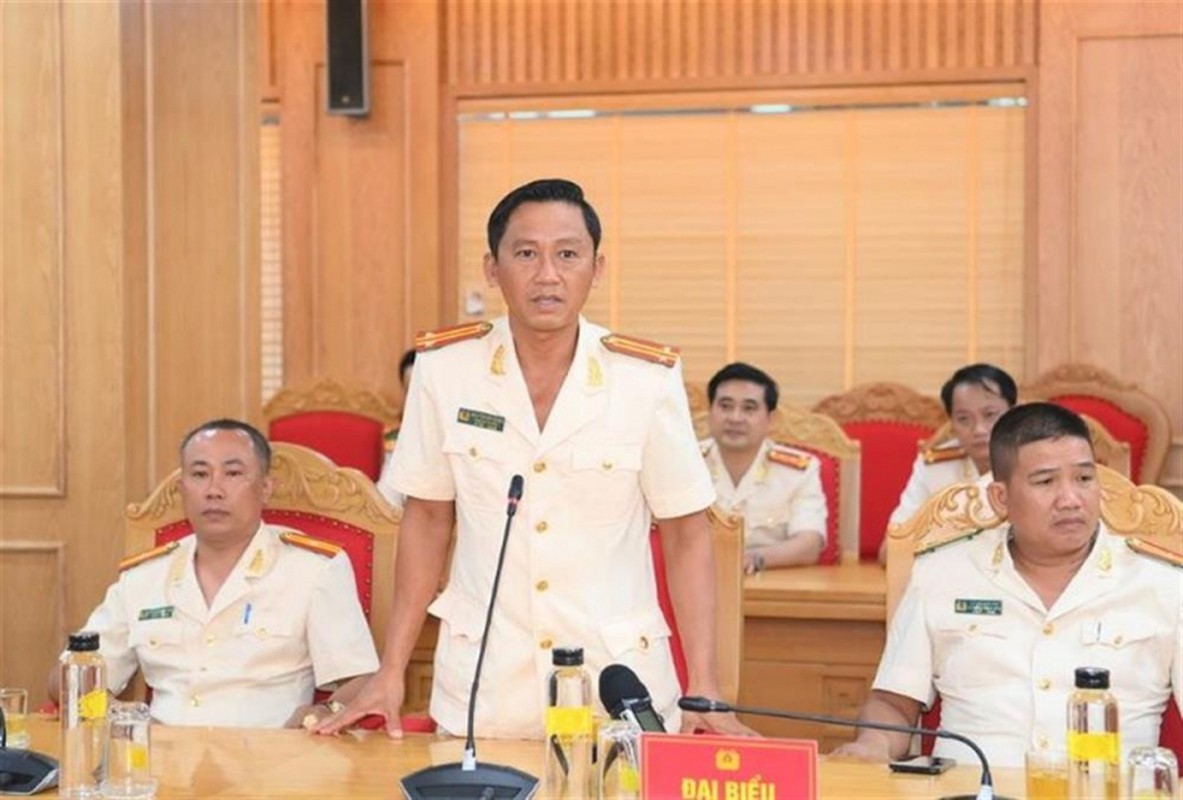 Dau an Trung ta Nguyen Chi Thanh vua duoc Cong an TP HCM vinh danh-Hinh-6
