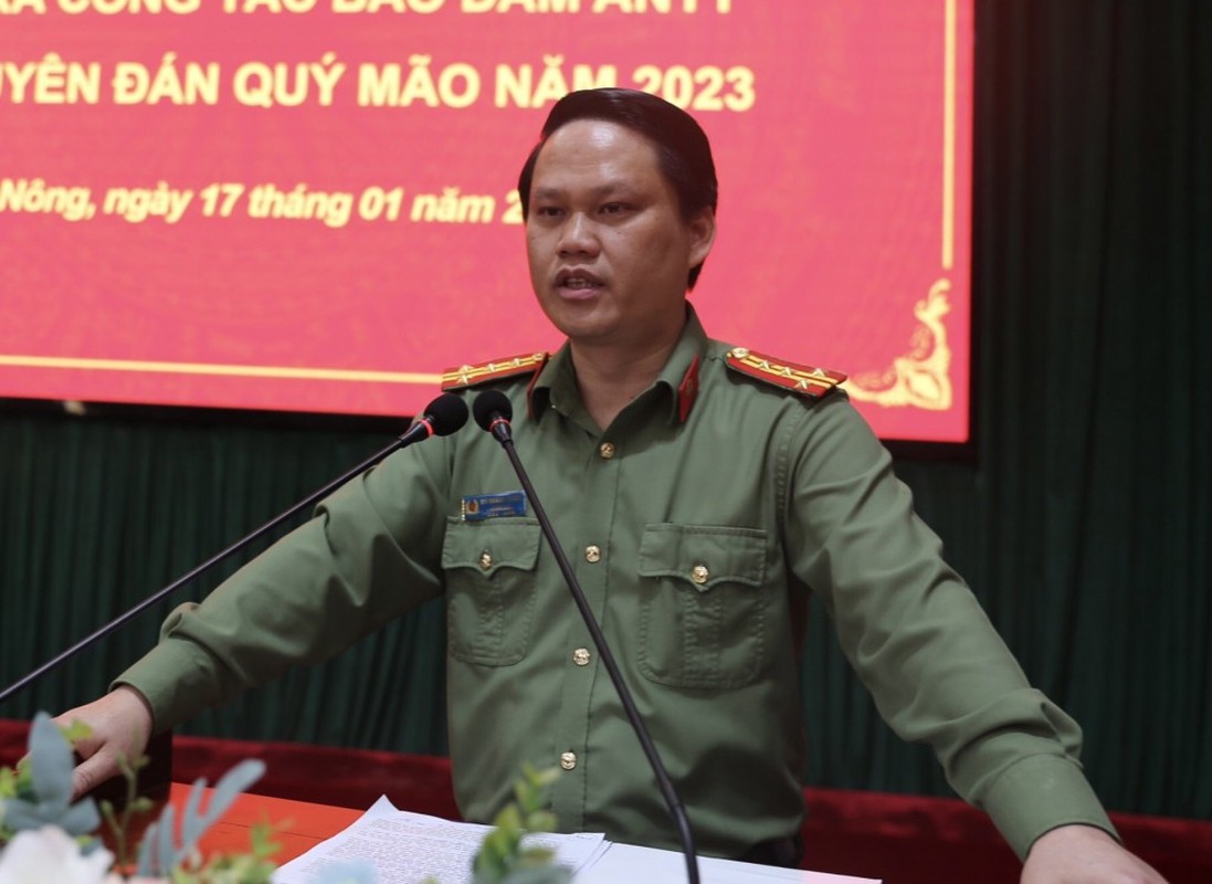 Chan dung tan Giam doc Cong an tinh Nghe An Bui Quang Thanh-Hinh-5