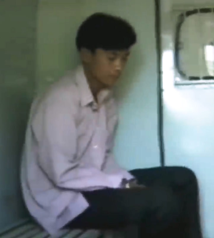 Thi the doi nam nu trong ngoi nha chay va bi an ron nguoi-Hinh-10