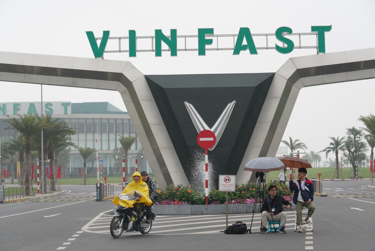 Doan dai bieu cap cao Trieu Tien tham nha may Vinfast Hai Phong-Hinh-6