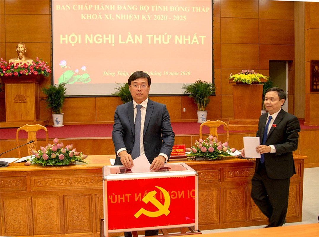 Chan dung 5 Bi thu Tinh uy tre nhat nhiem ky 2020-2025-Hinh-2