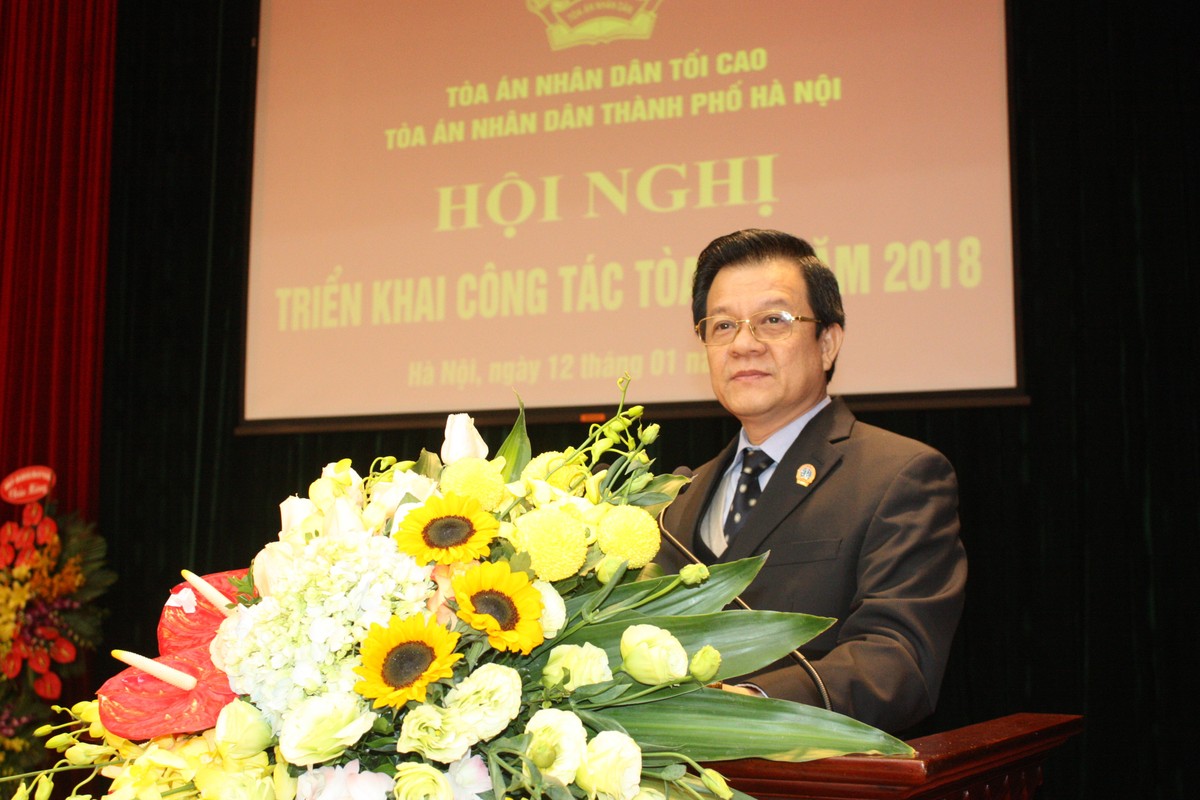 Chan dung tan Bi thu Tinh uy An Giang Le Hong Quang-Hinh-5
