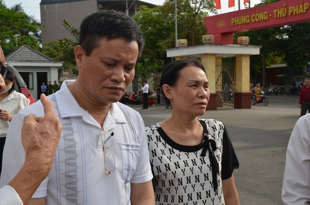 Vo chong Giam doc cong ty Lam Quyet bi de nghi truy to-Hinh-7
