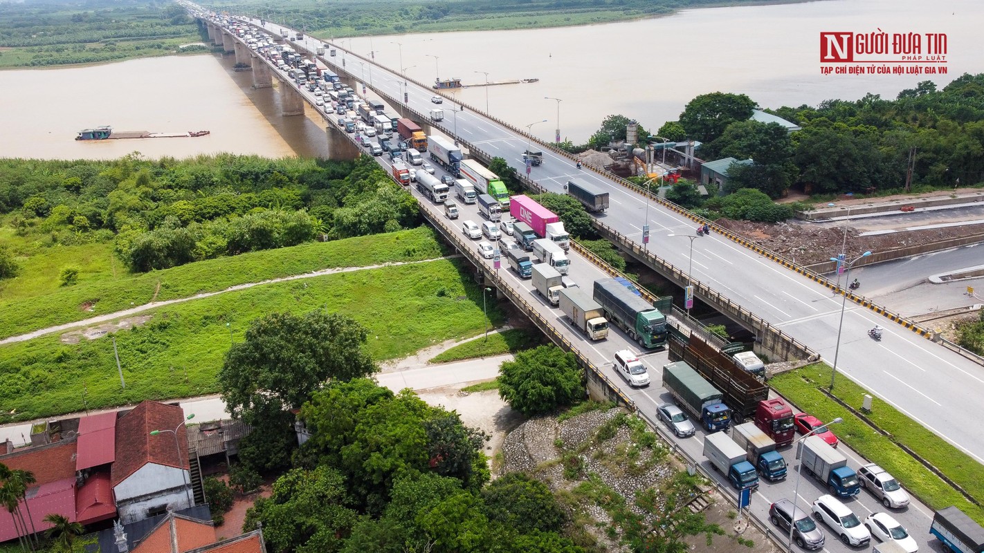 Tai xe di gan 2.000km ra Ha Noi phai quay dau tai cua ngo Thu do-Hinh-12