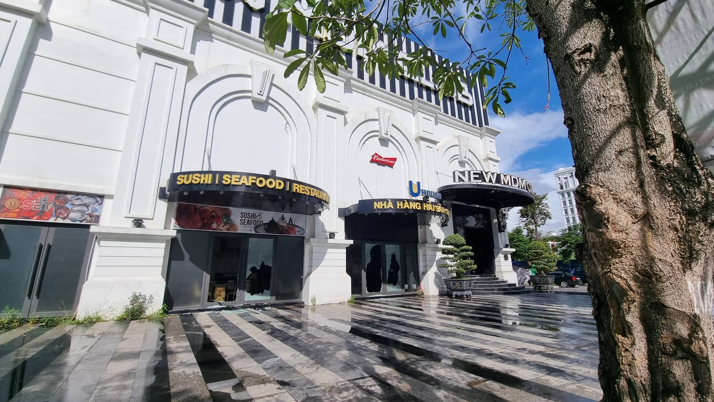 Bar lon nhat Hai Phong New MDM Club tan hoang sau vu chay lon-Hinh-19