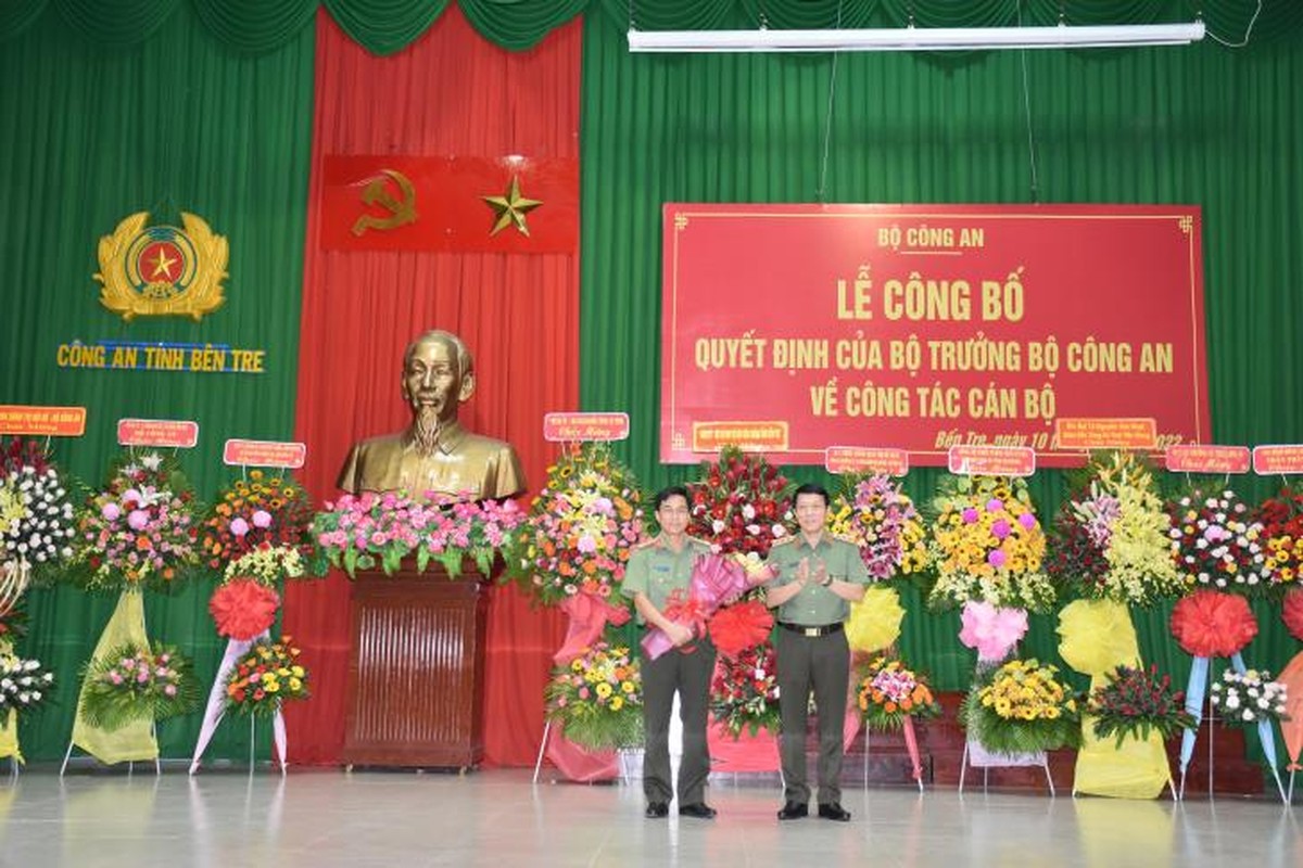 Chan dung tan Giam doc Cong an tinh Ben Tre Truong Son Lam-Hinh-2