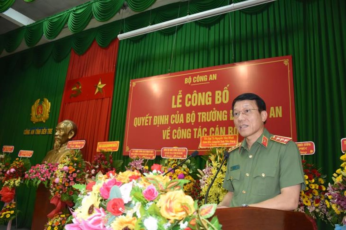 Chan dung tan Giam doc Cong an tinh Ben Tre Truong Son Lam-Hinh-3