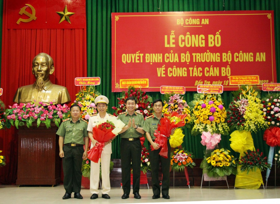 Chan dung tan Giam doc Cong an tinh Ben Tre Truong Son Lam-Hinh-6