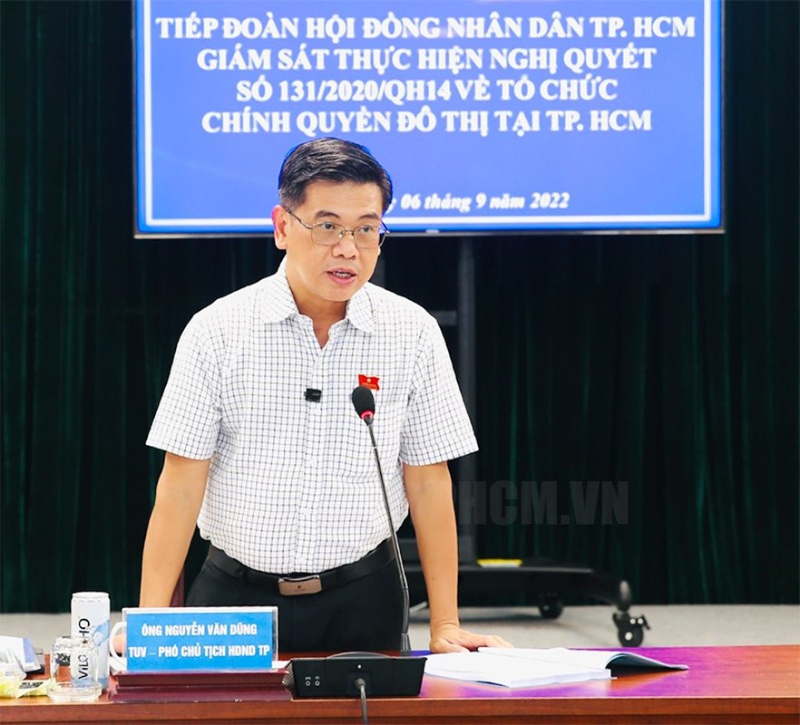 Chan dung tan Pho Chu tich UBND TPHCM Nguyen Van Dung-Hinh-8