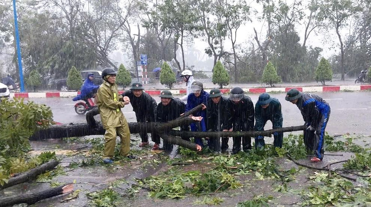 Hai Duong: Cong an, quan doi chung tay khac phuc bao so 3 Yagi-Hinh-13