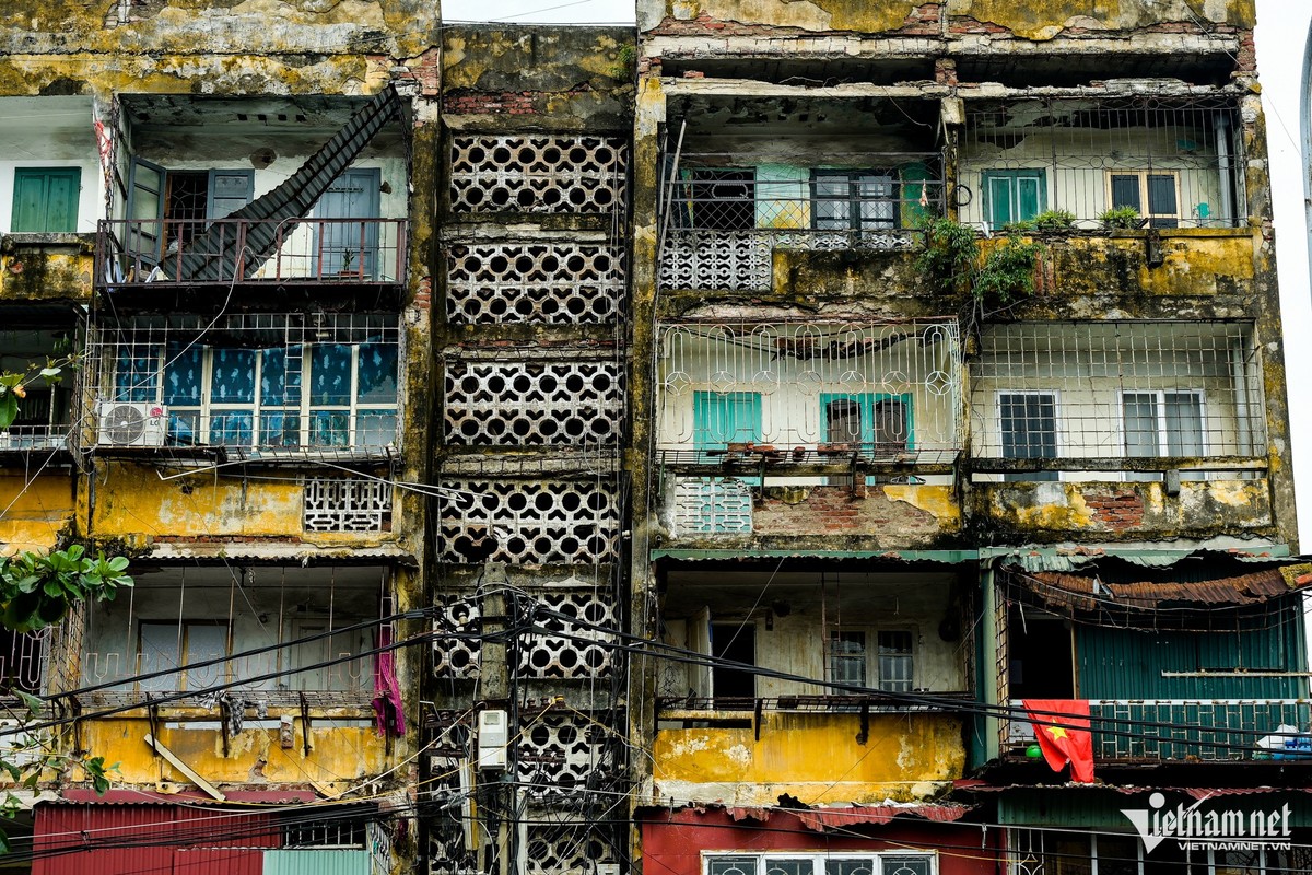 “Toat mo hoi” truoc toa chung cu cu bi nghieng, lun o Hai Phong-Hinh-2