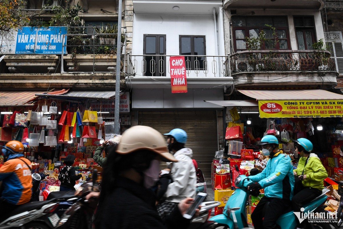 Tang gia cho thue, loat mat bang kinh doanh o Ha Noi “e khach”-Hinh-3