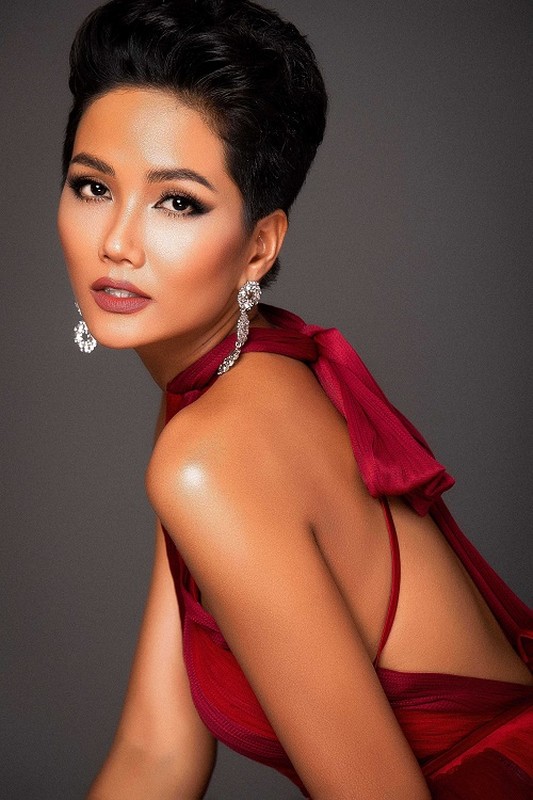 H'Hen Nie khoe anh dep hut mat truoc ngay thi Miss Universe 2018-Hinh-3