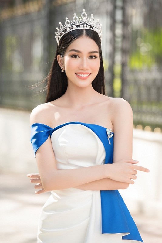 Fan quoc te du doan A hau Phuong Anh dang quang Miss International-Hinh-6