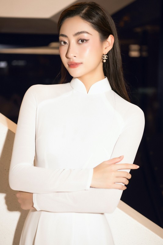 Lo vay tuyet dep Luong Thuy Linh dien trong chung ket Miss World Vietnam-Hinh-6