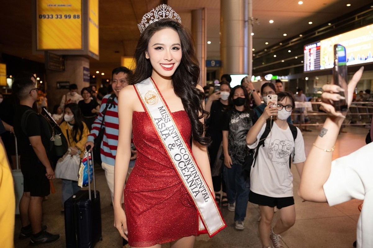 Ngoc Hang tro ve nuoc sau khi doat giai A hau 2 Miss Intercontinental-Hinh-9