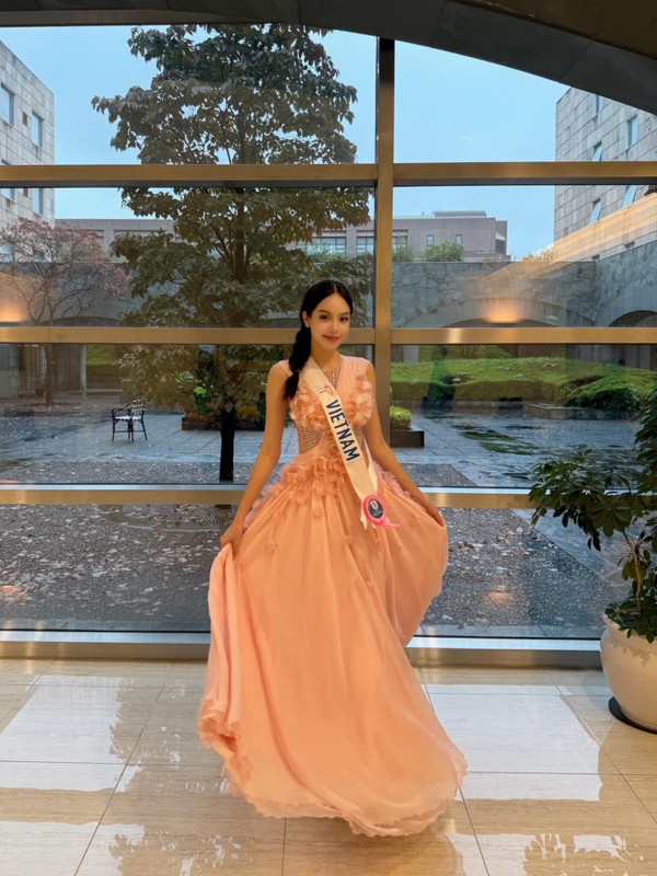 Thanh Thuy bien hoa trong phan thi tai nang o Miss International 2024-Hinh-2