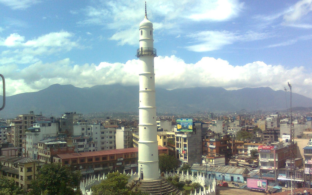 Anh hiem ve thap 9 tang vua sap do dong dat o Nepal-Hinh-3