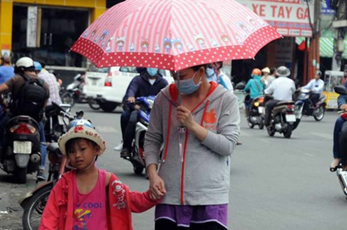 Du kieu ha nhiet cua dan Sai Gon trong nang nong khung khiep