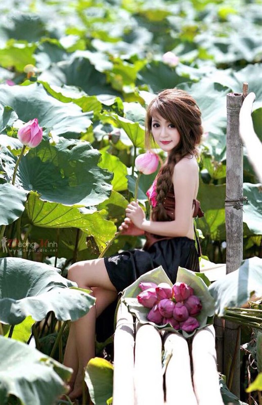 Ngat ngay nhan sac co giao tieu hoc xinh nhu bup be-Hinh-11