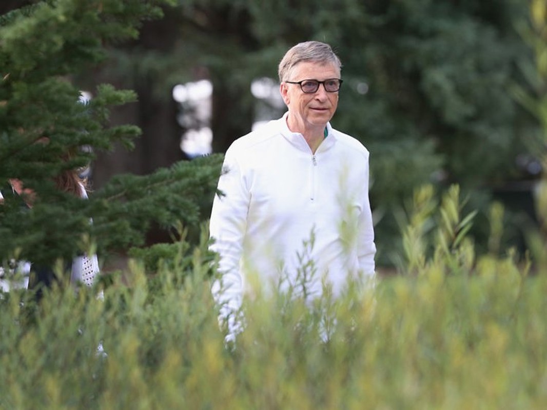 Thoi quen cua Bill Gates: An burger va rua bat moi toi-Hinh-11