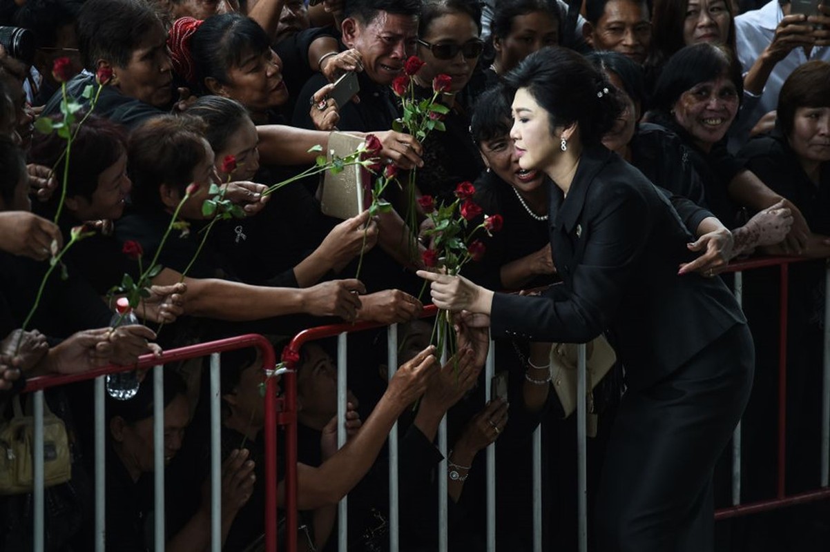 Thang tram cuoc doi “nguoi dan ba dep” Yingluck Shinawatra-Hinh-9
