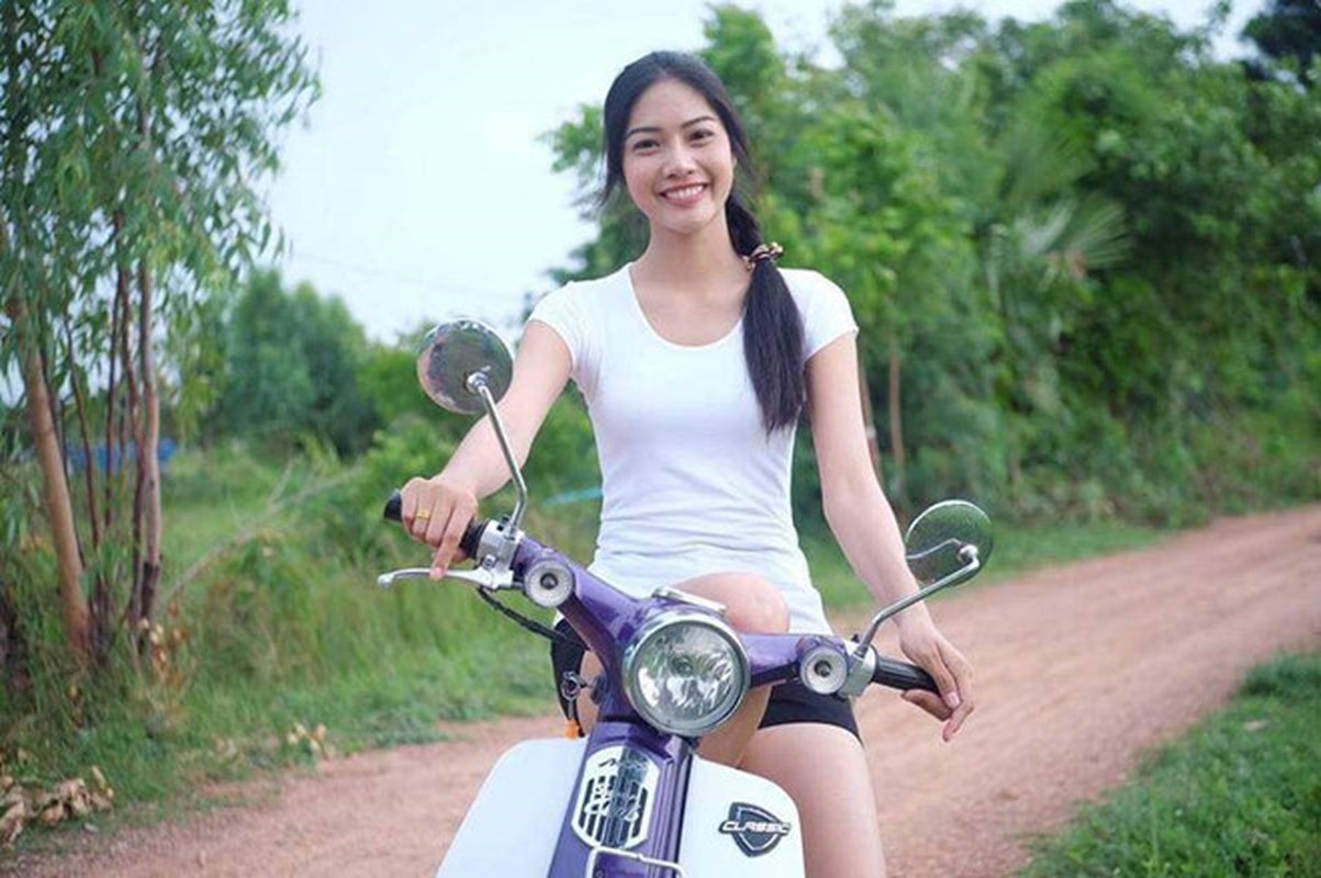Bi kip giam 12kg de co than hinh mo uoc cua Miss Grand Thailand 2018-Hinh-11