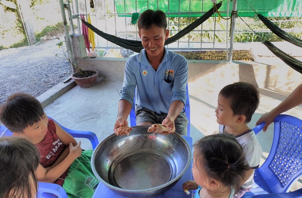 Cap cua dinh vang ruom dot bien, tra tien do chu van noi khong