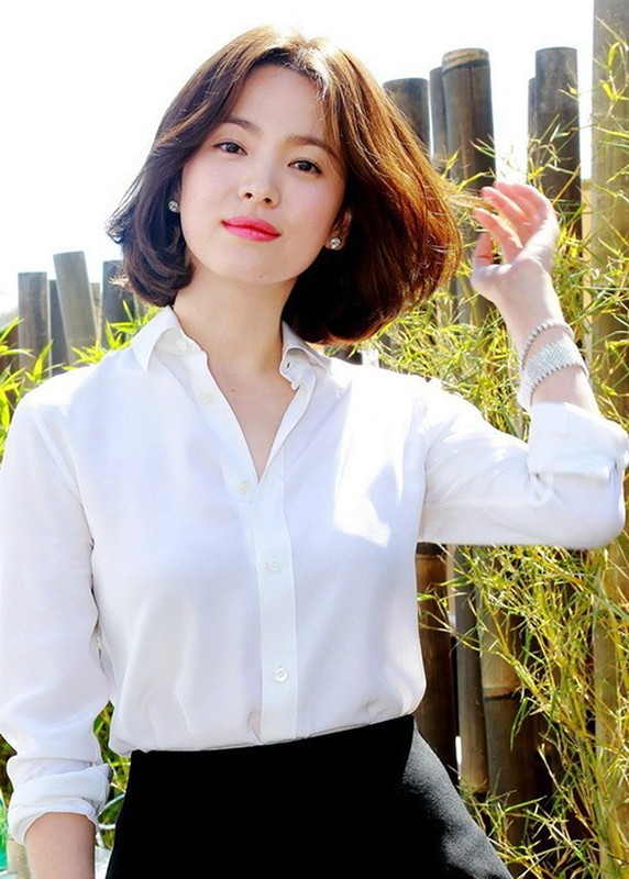 Nhung kieu toc tre trung va “hut hon” cua Song Hye Kyo-Hinh-10