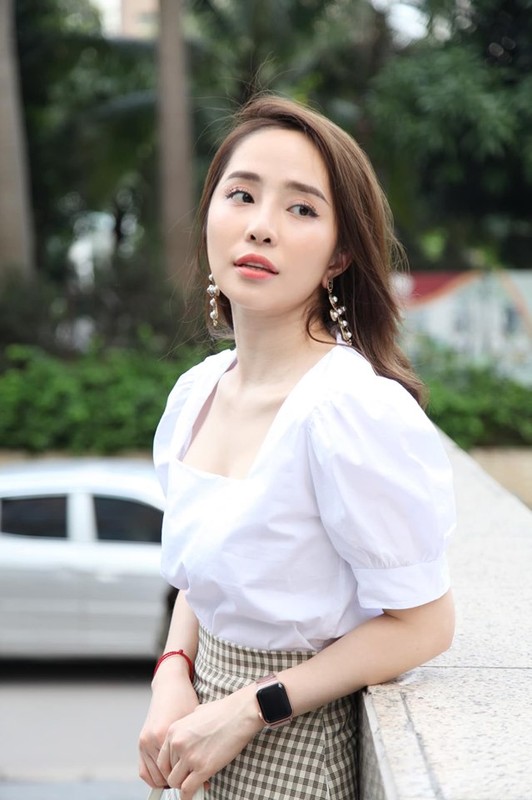 Bi quyet trang da cua Quynh Nga 'tieu tam' Ve nha di con-Hinh-3