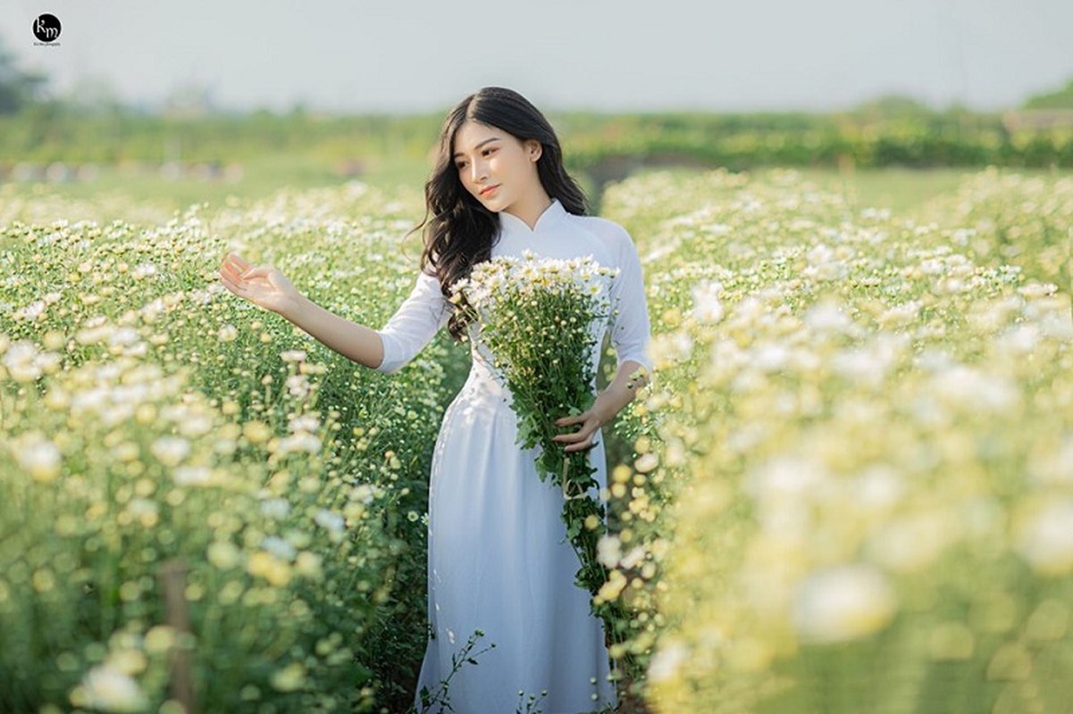 Nhung bo ao dai dep an tuong cua sao Viet mac chup anh cuc hoa mi-Hinh-10